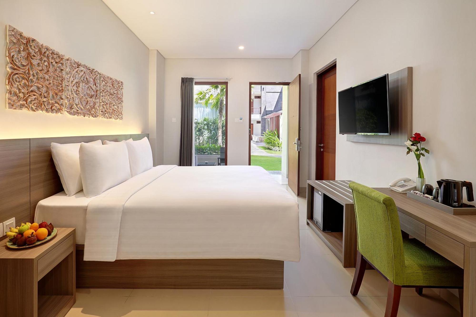 Townhouse Oak Signature Hotel Sanur Exterior foto